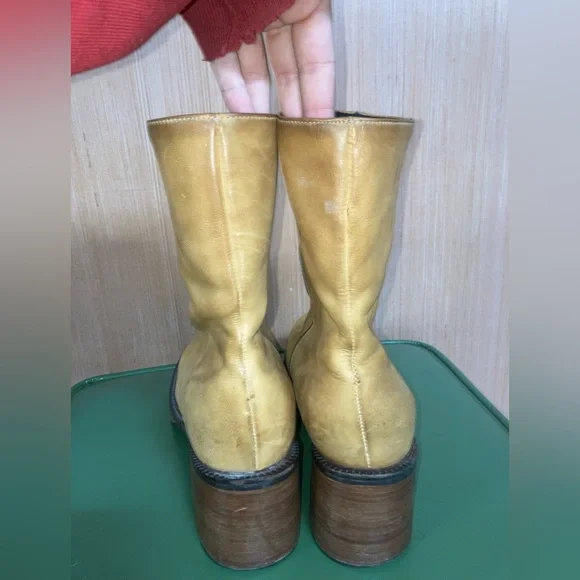 Vintage Leather Durango Platform Boots - Picture 3 of 10